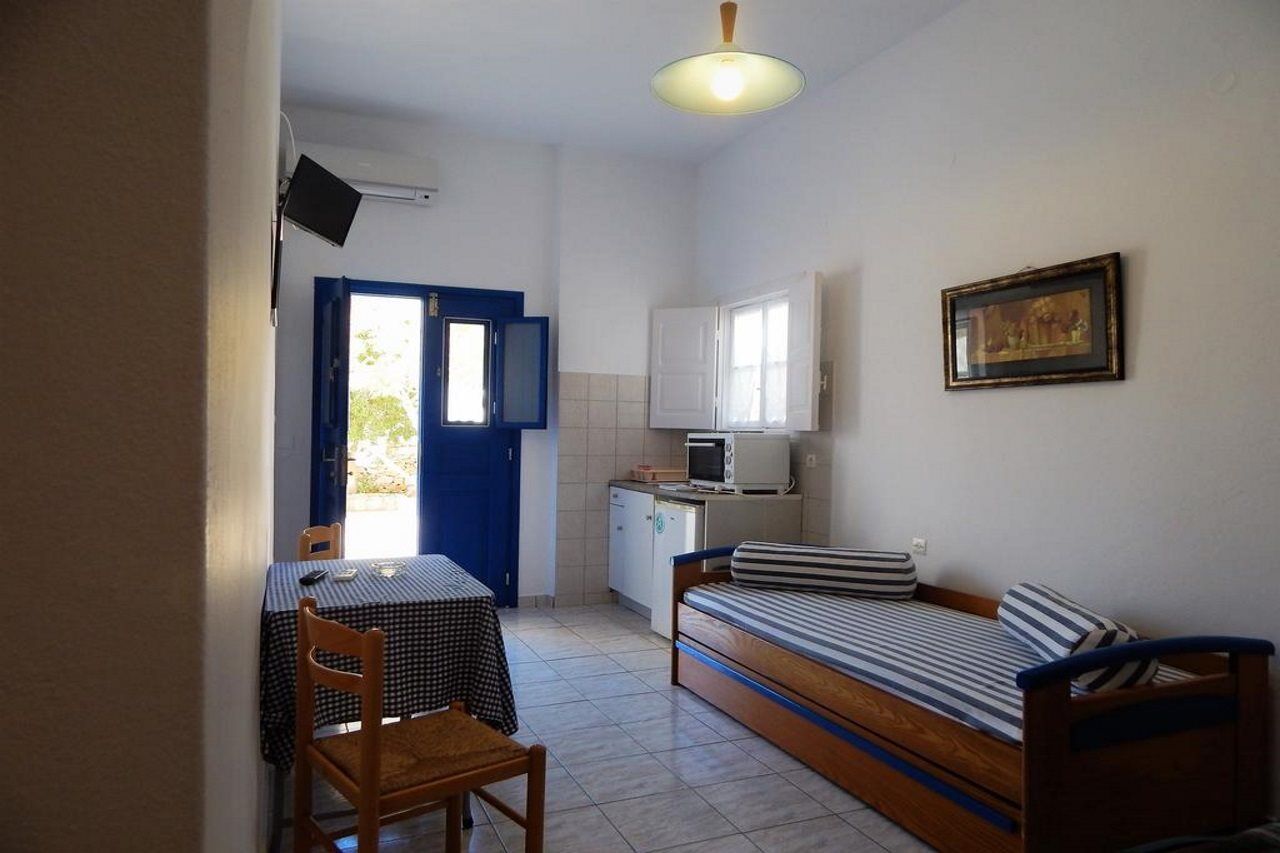Evgenia Rooms And Apartments Folégandros Zewnętrze zdjęcie